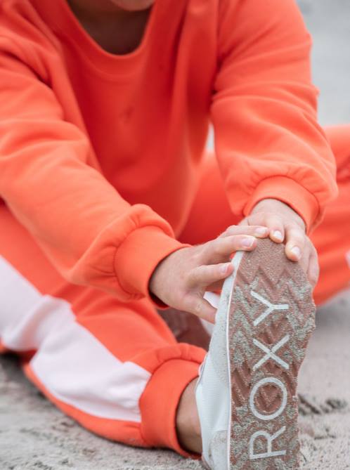 X4FH1234 brown/tan Addisyn Shoes Women Roxy | Sneakers